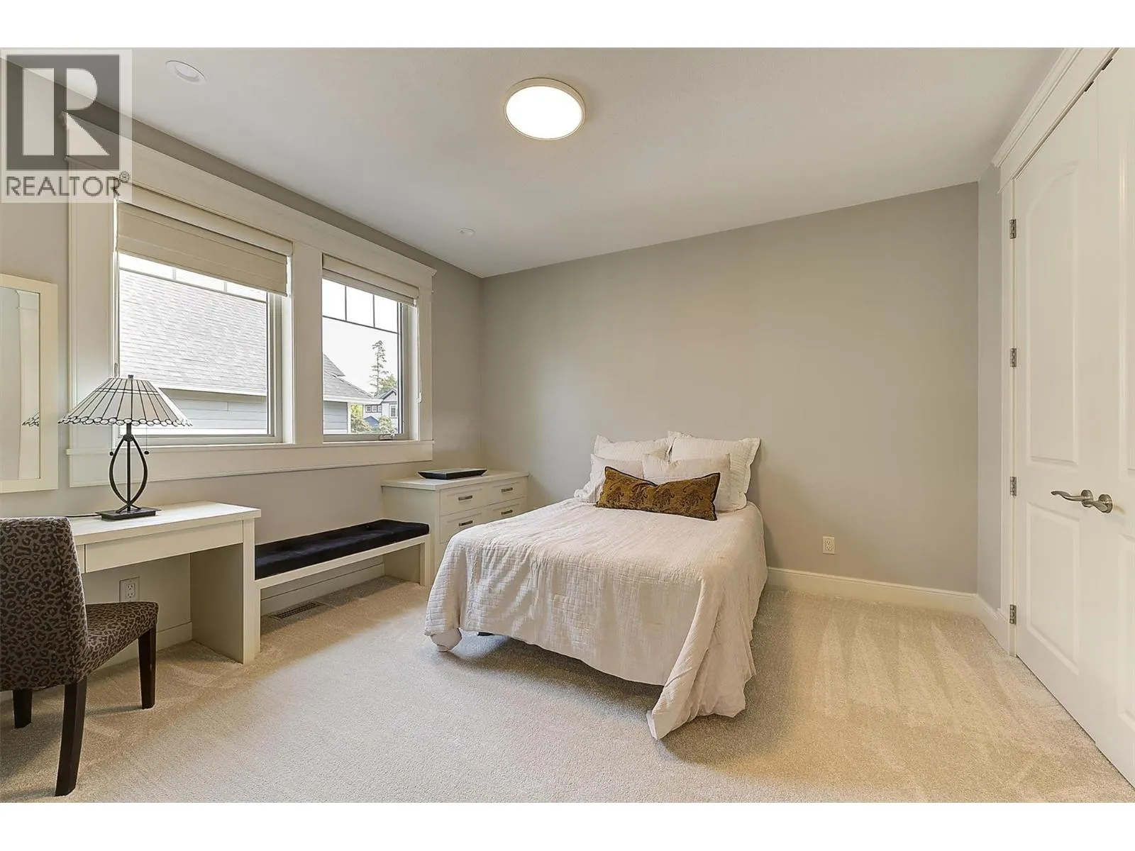 4466 Rattenbury Court