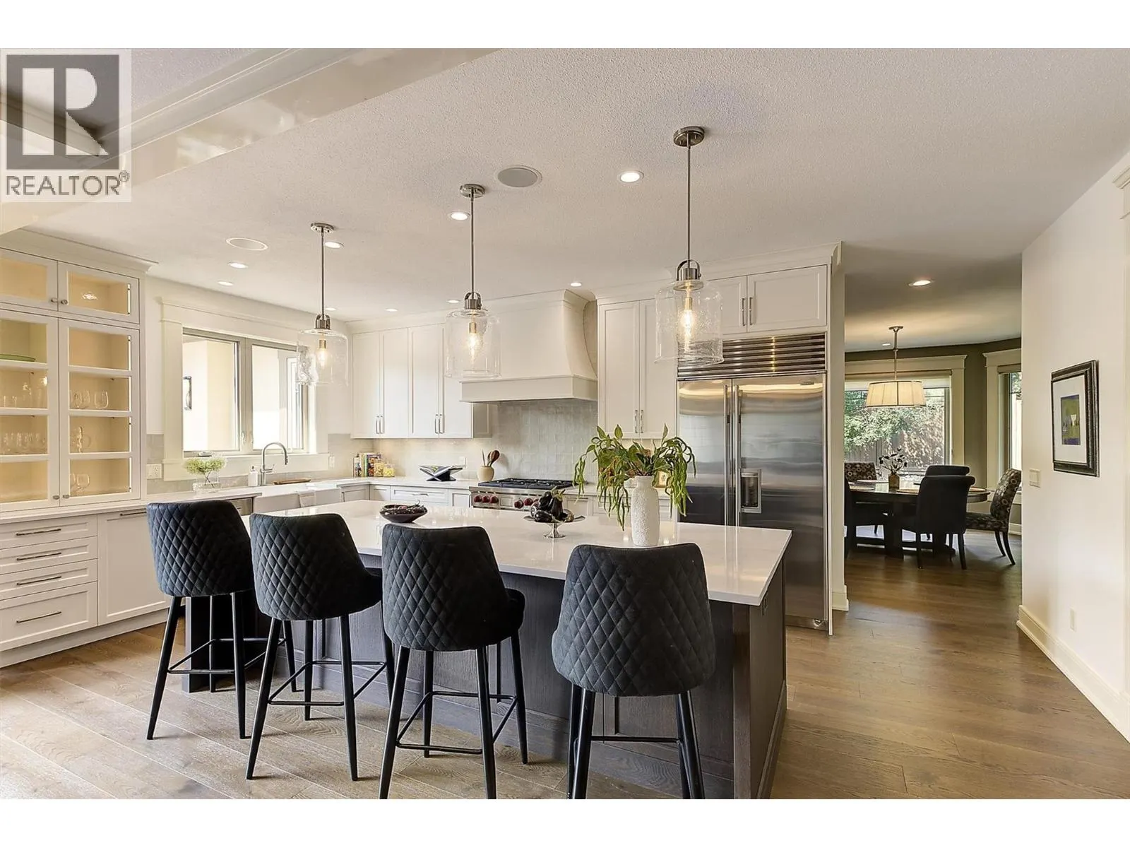 4466 Rattenbury Court