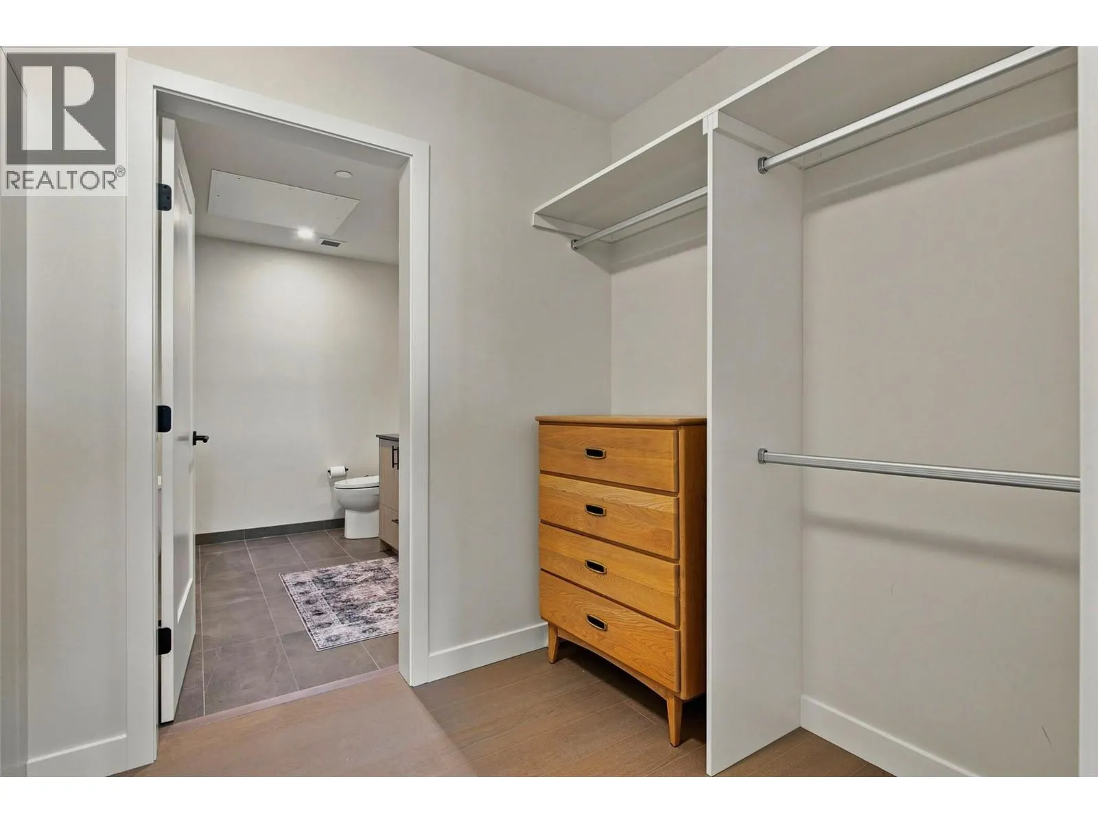 9652 Benchland Drive Unit# 307