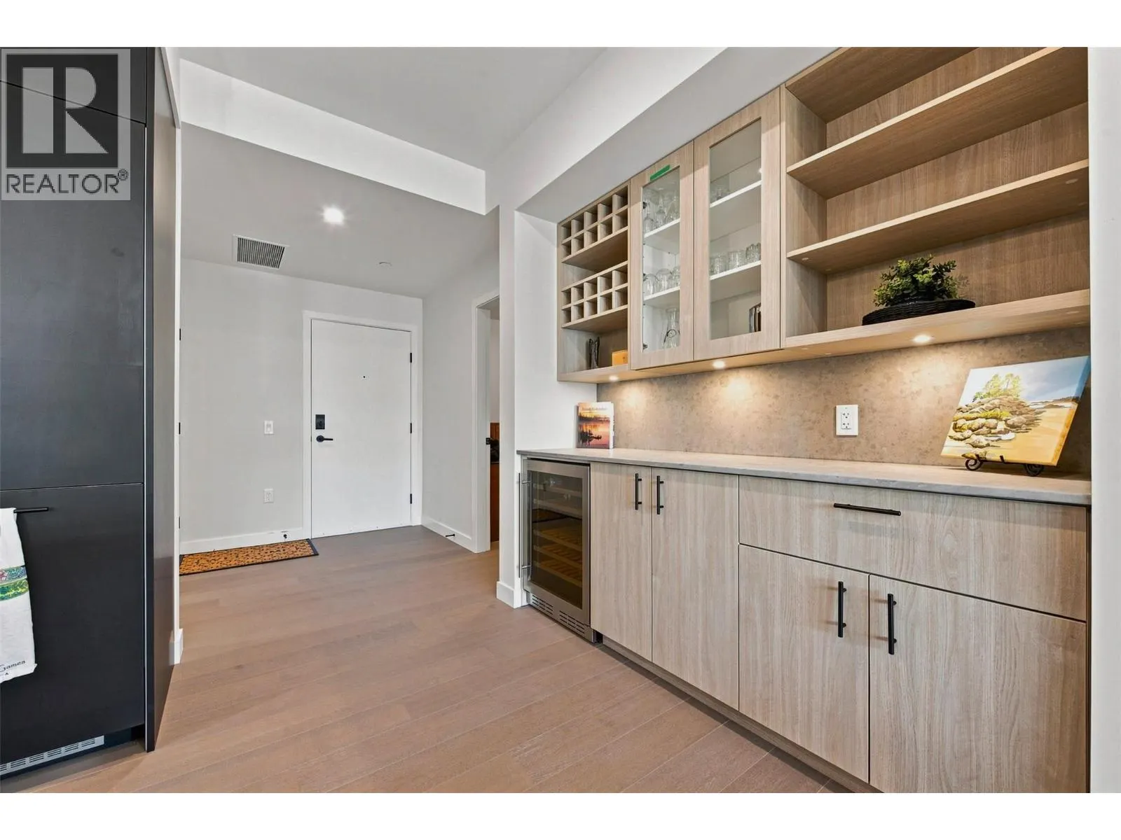 9652 Benchland Drive Unit# 307