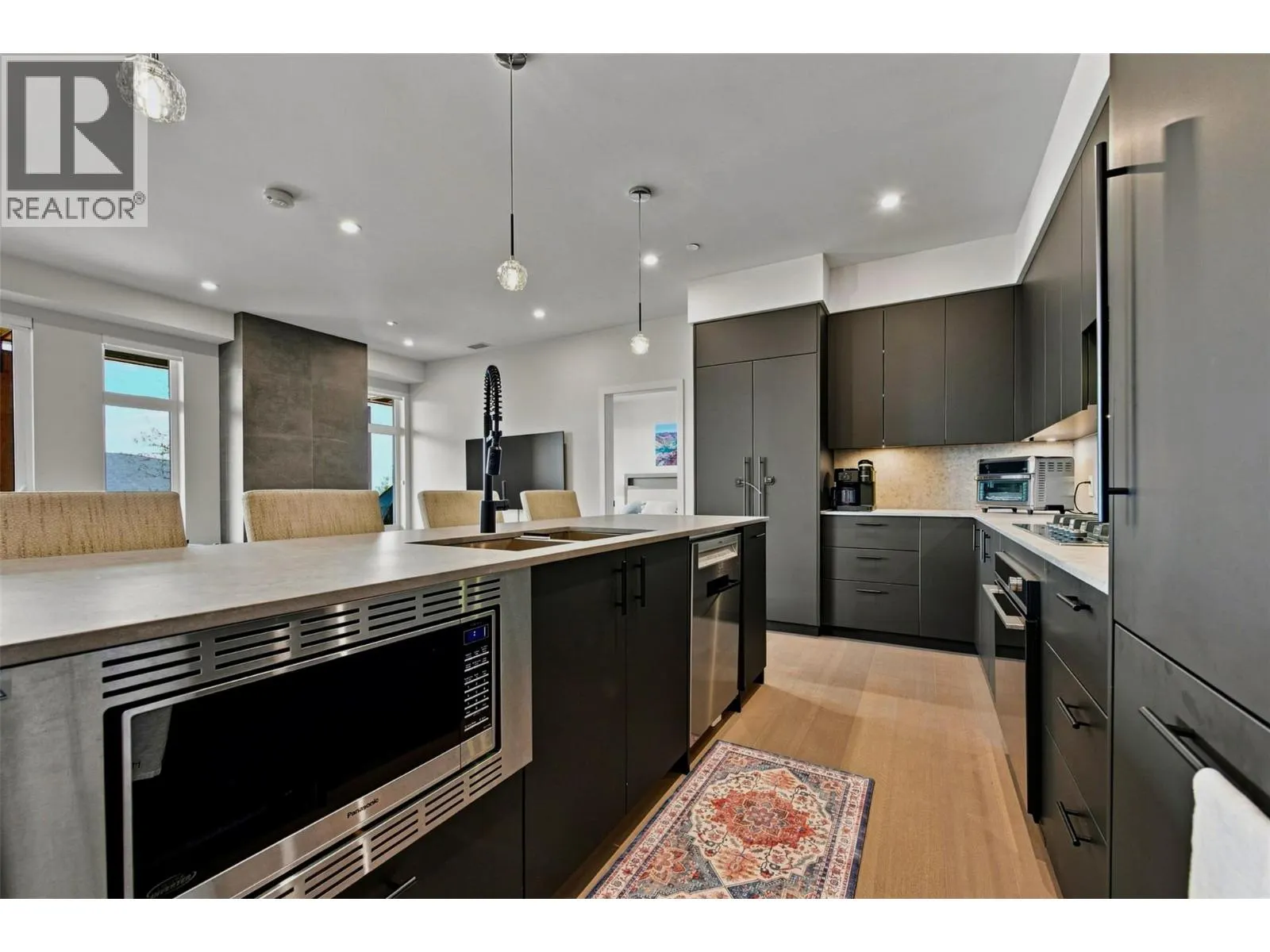 9652 Benchland Drive Unit# 307