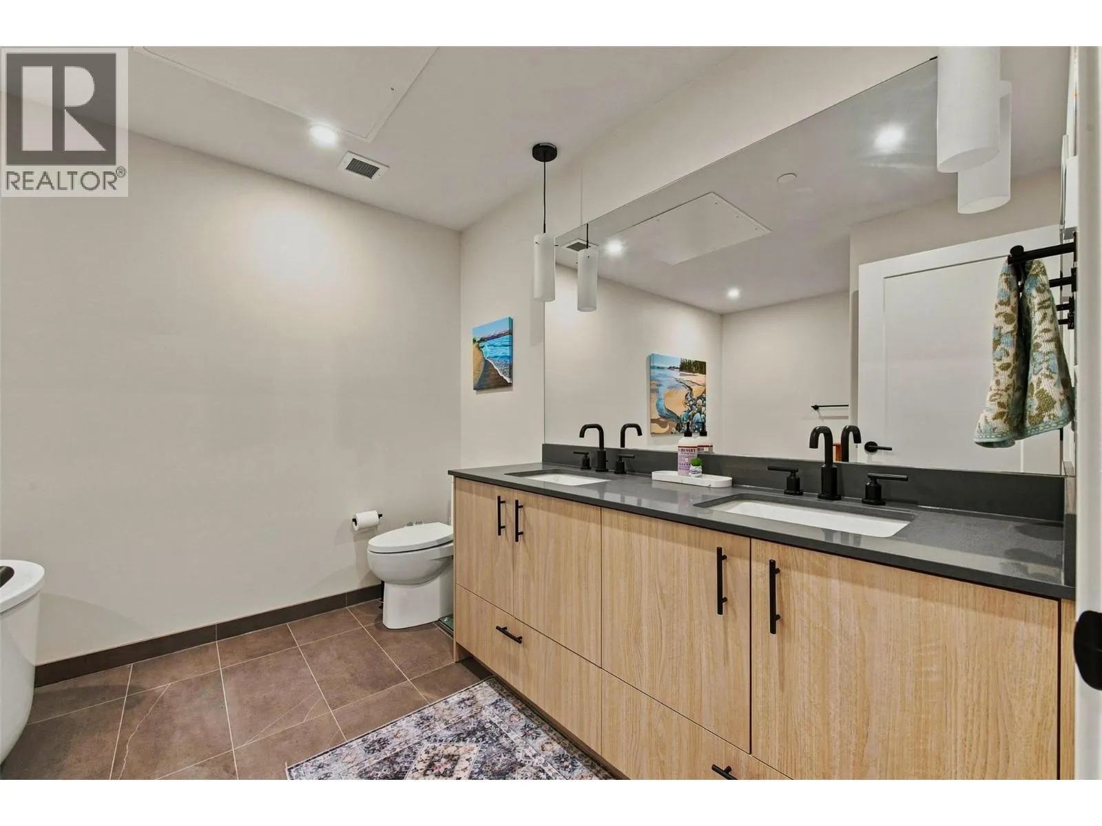 9652 Benchland Drive Unit# 307