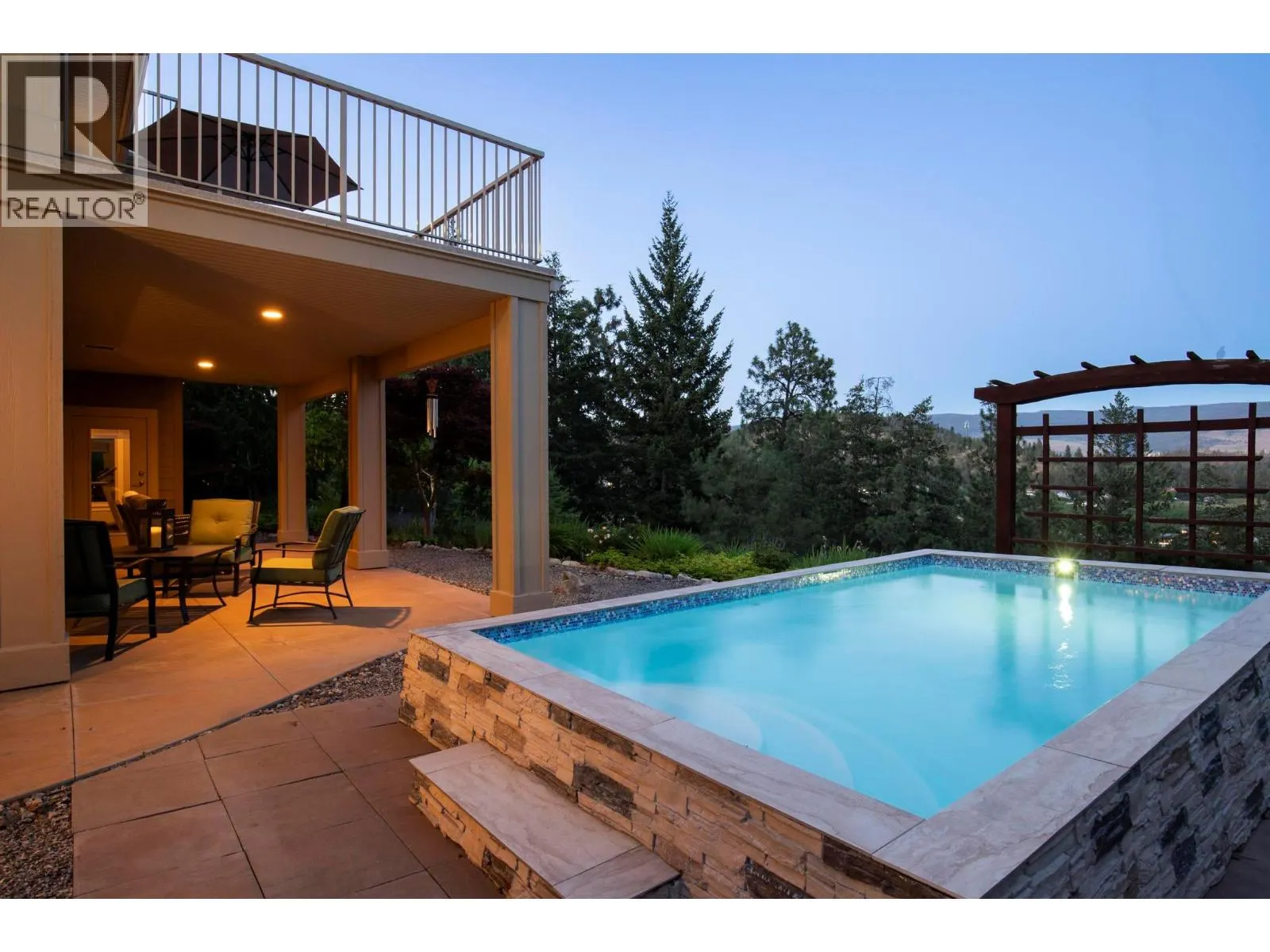 471 Long Ridge Drive
