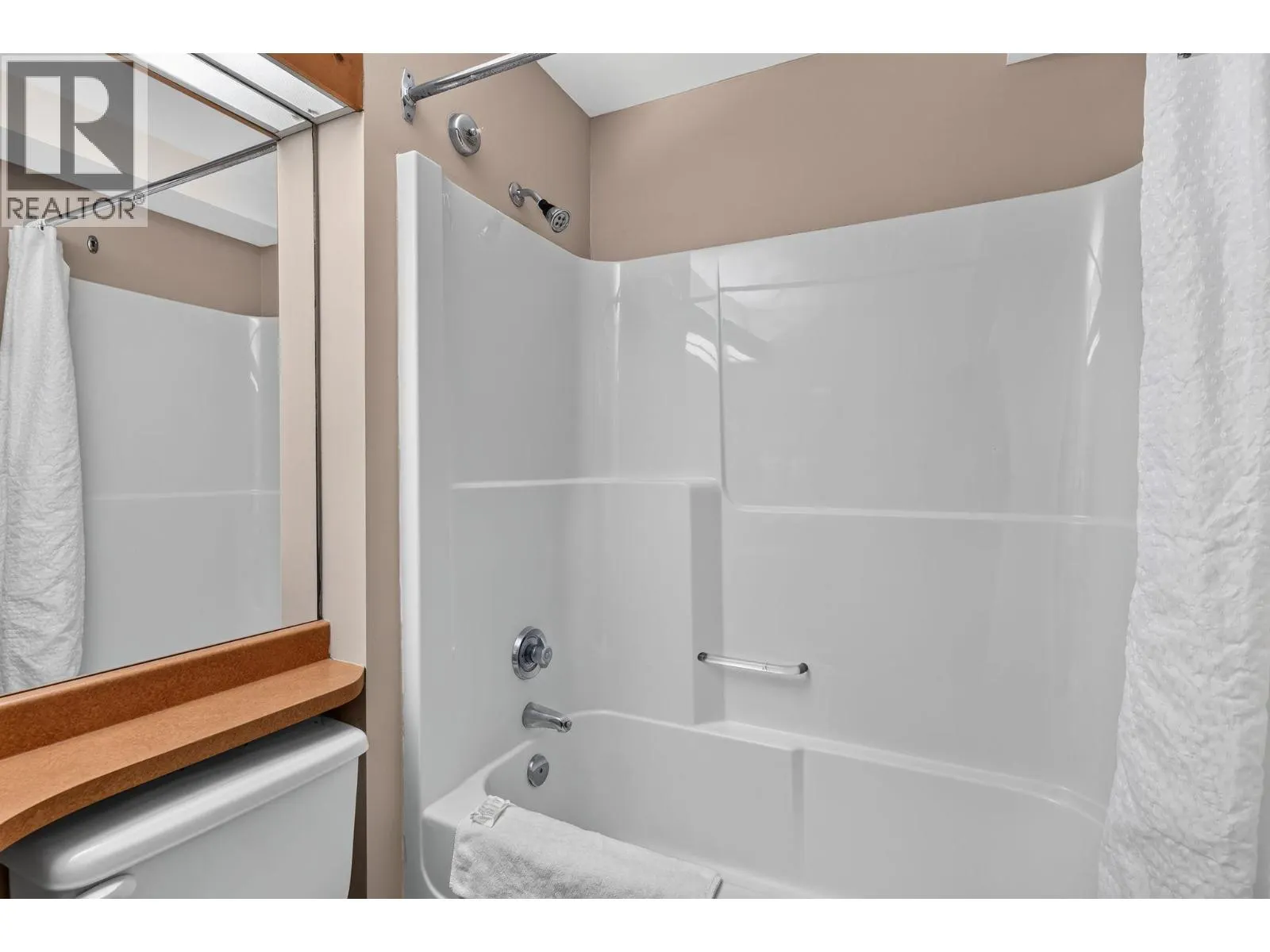 5340 Big White Road Unit# 315