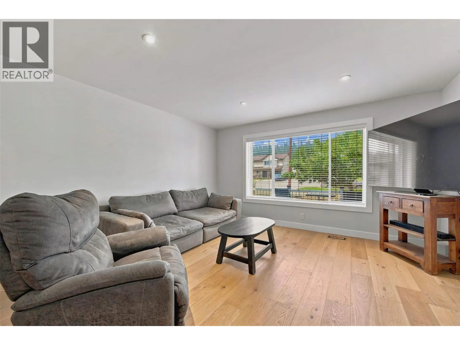3173 Coventry Crescent