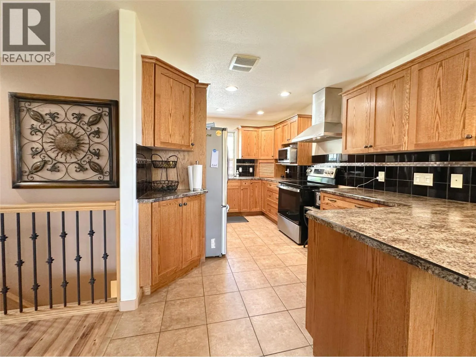 4005 FAIRWINDS Drive