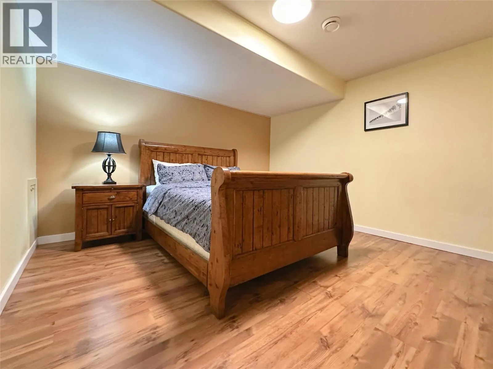 4005 FAIRWINDS Drive