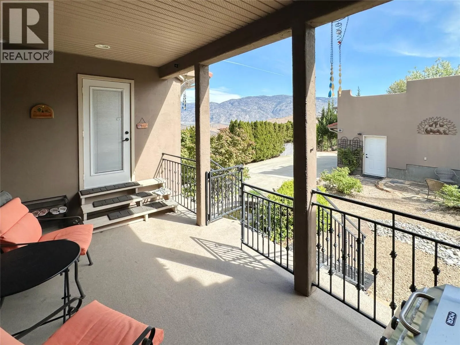 4005 FAIRWINDS Drive
