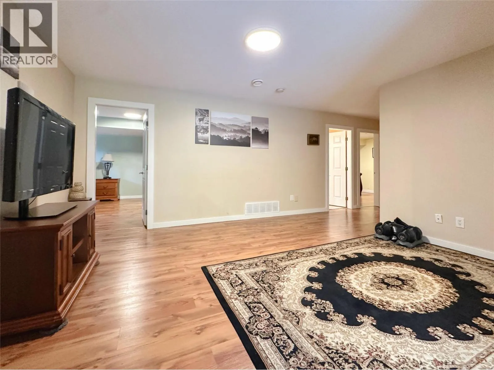 4005 FAIRWINDS Drive