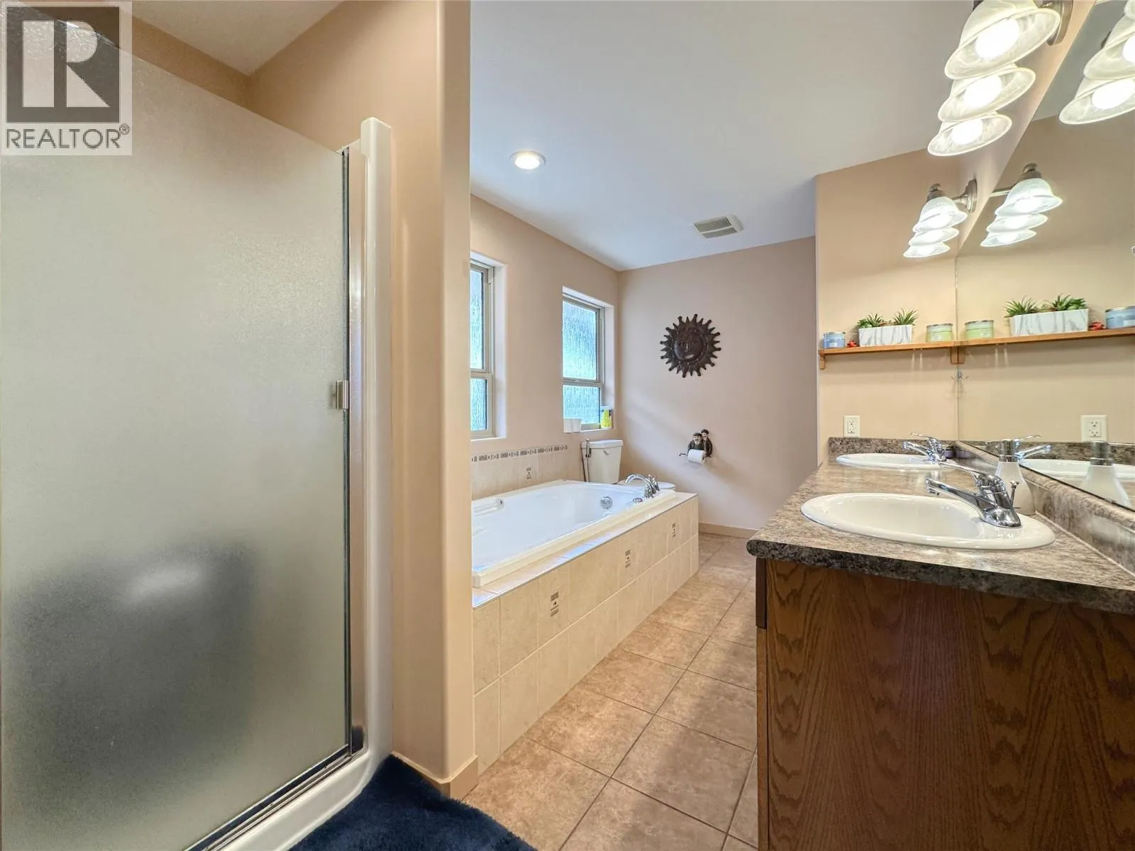 4005 FAIRWINDS Drive