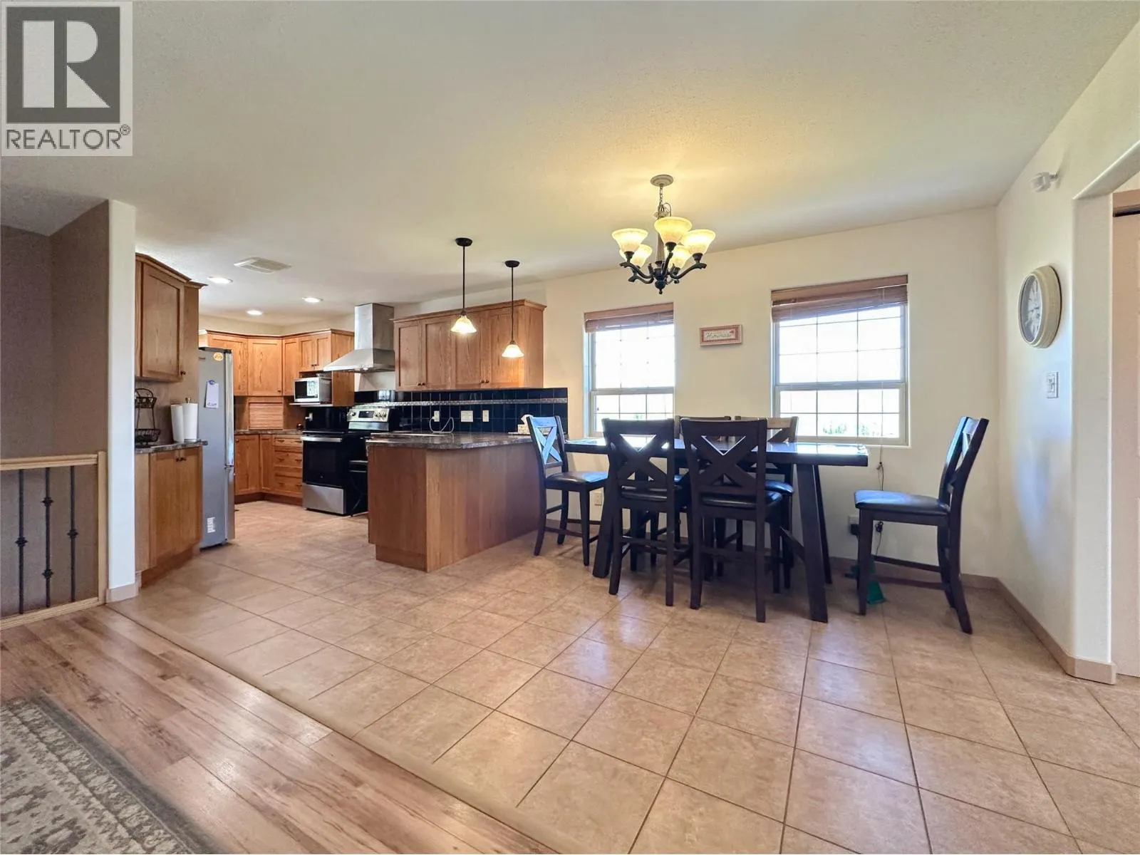 4005 FAIRWINDS Drive