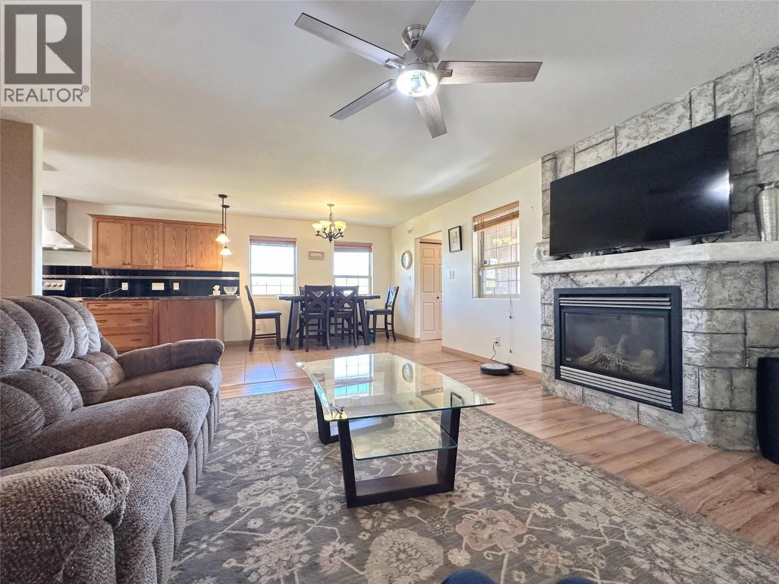 4005 FAIRWINDS Drive