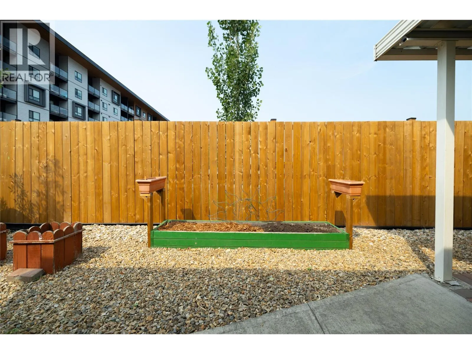 #10 1231 10 Street SW