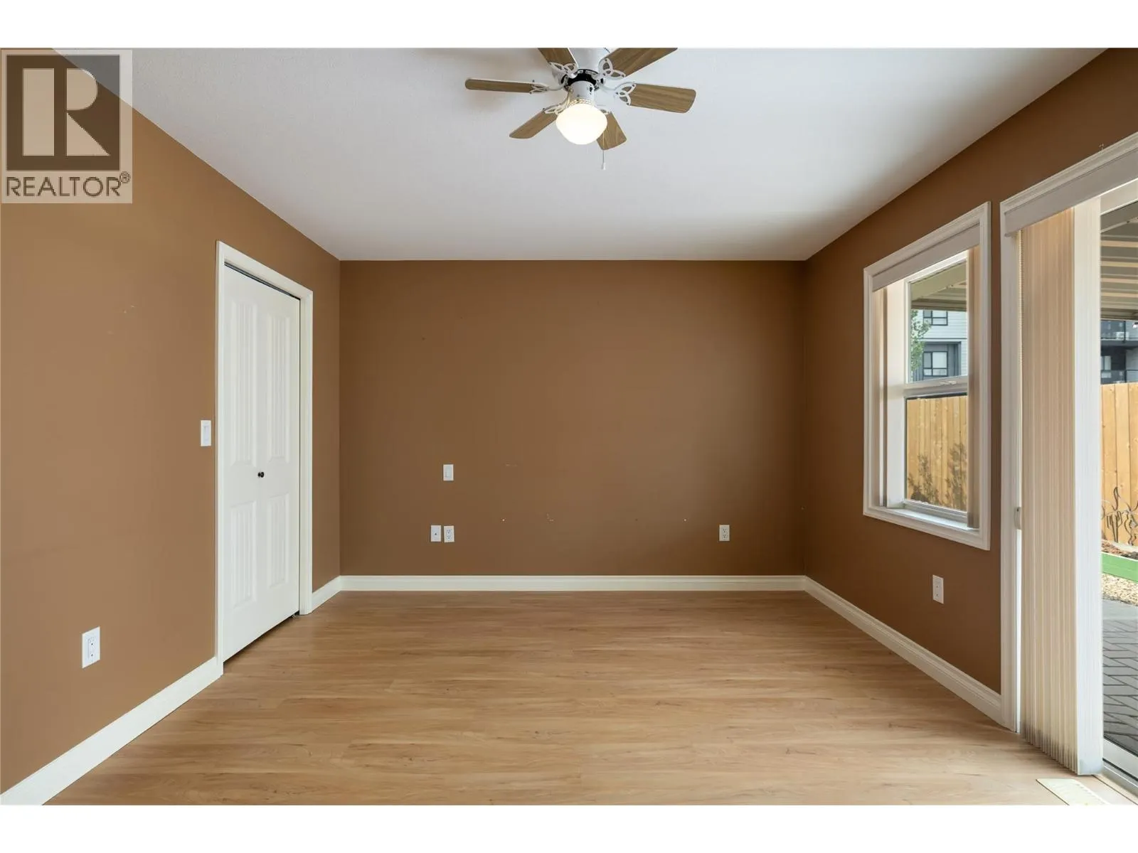 #10 1231 10 Street SW