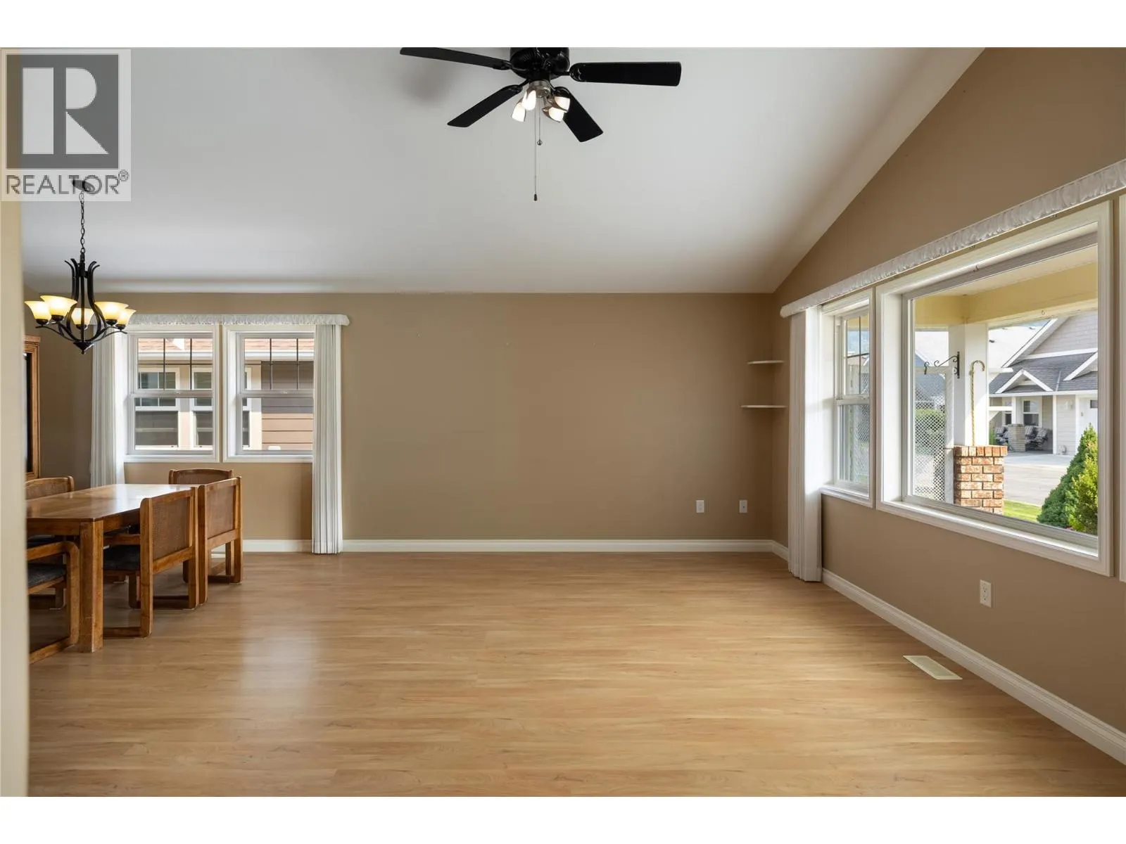 #10 1231 10 Street SW