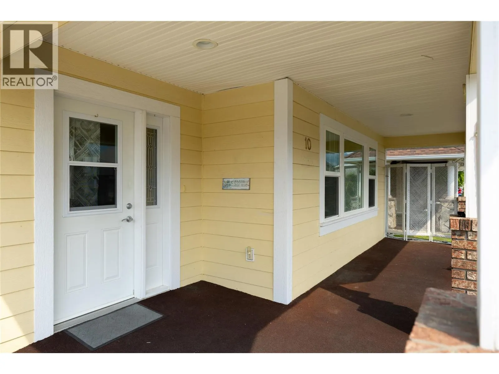 #10 1231 10 Street SW