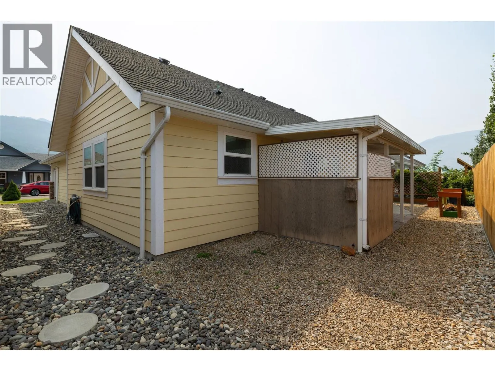 #10 1231 10 Street SW