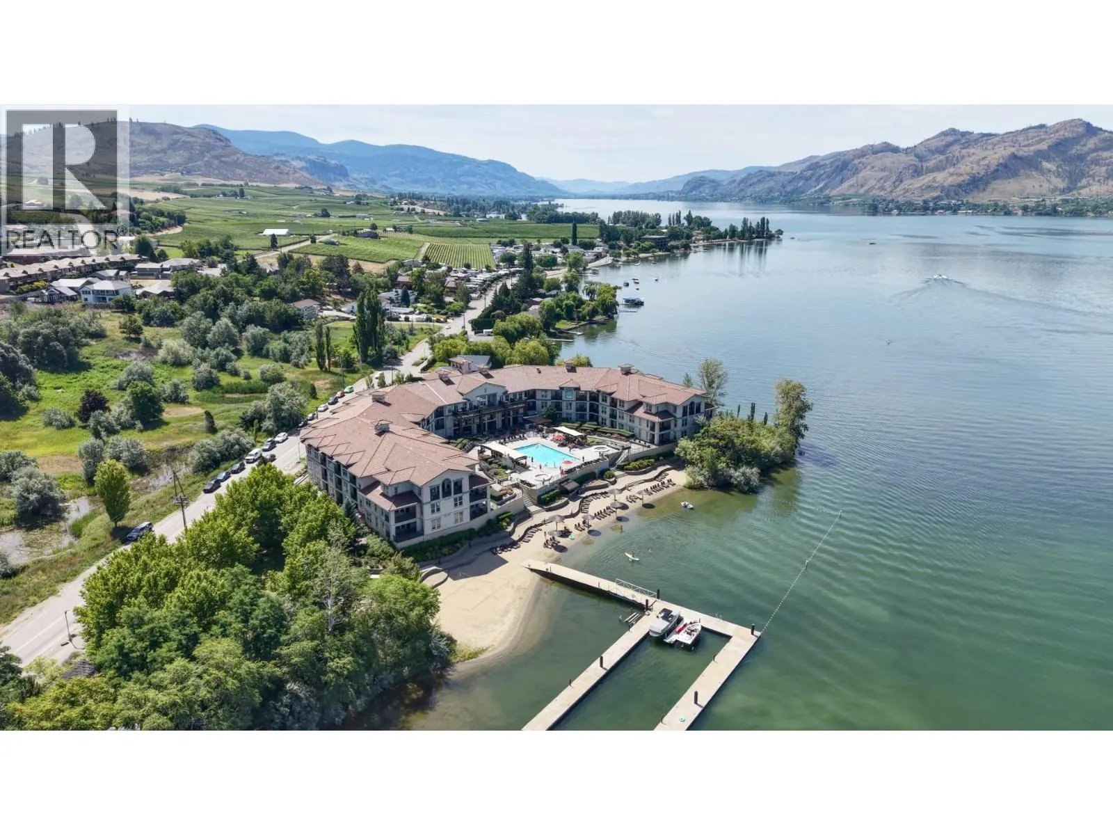 4200 LAKESHORE Drive Unit# 334