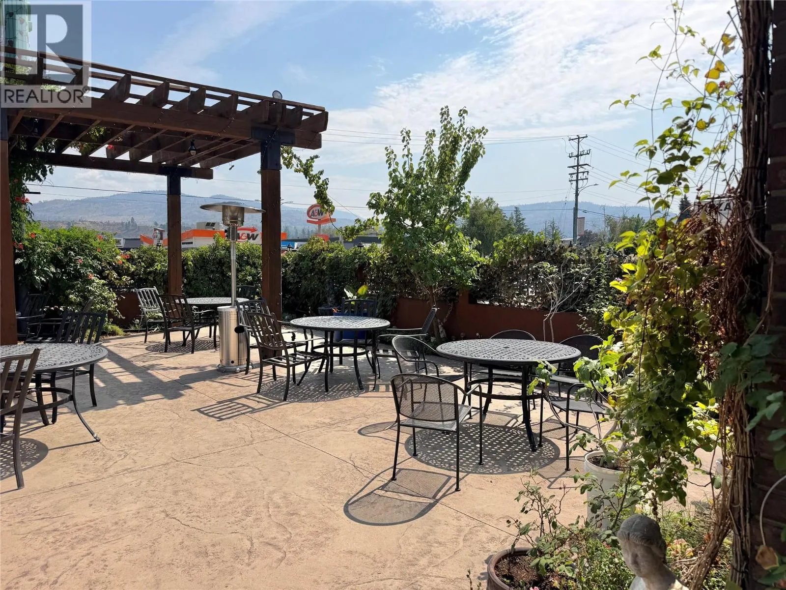 5948 MAIN Street