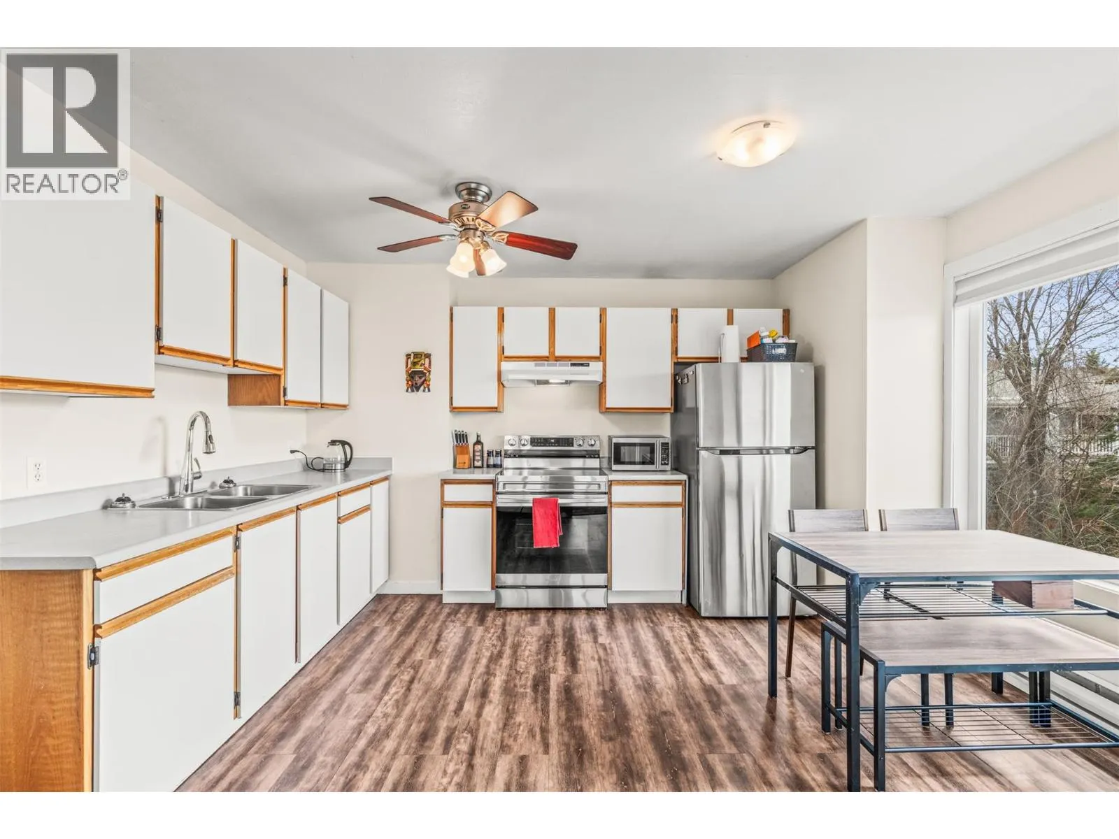 1041 Middleton Way Unit# 204