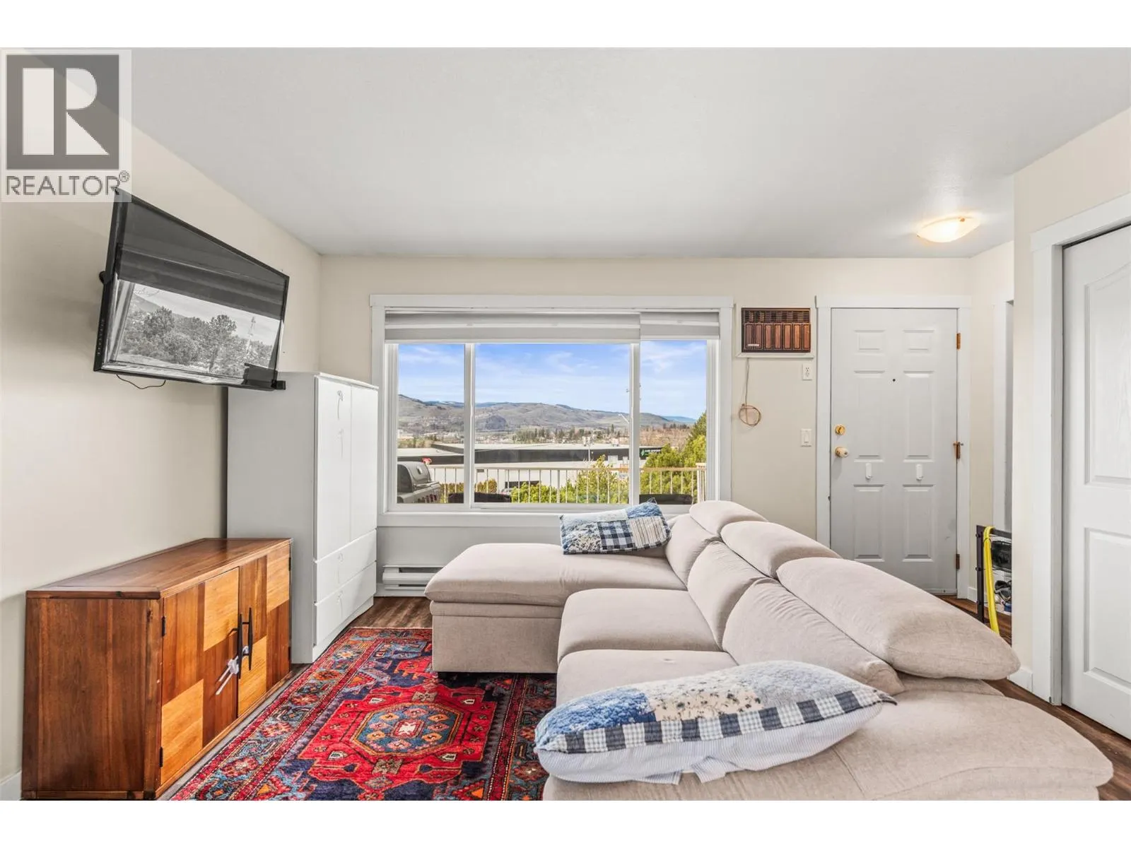 1041 Middleton Way Unit# 204