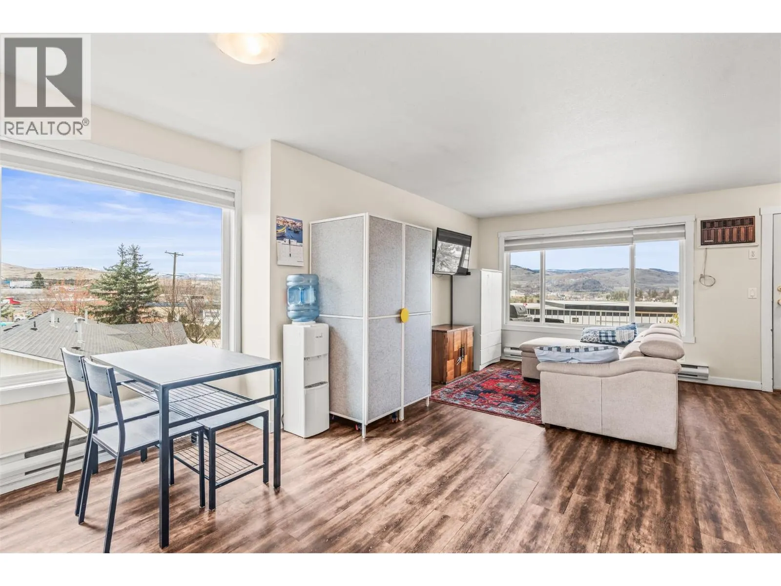 1041 Middleton Way Unit# 204