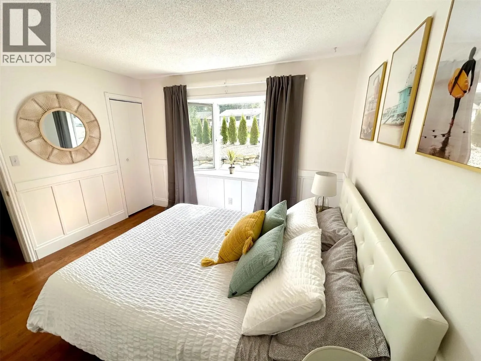 2437 Blind Bay Road