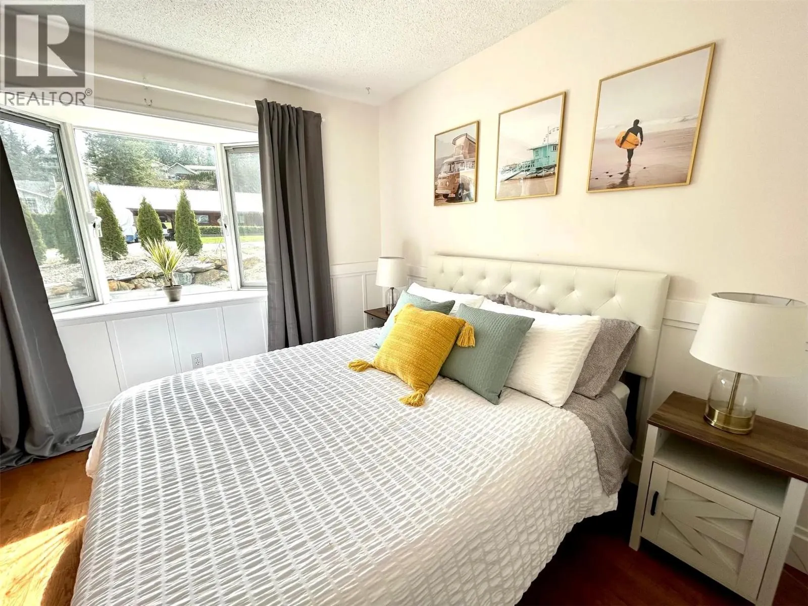 2437 Blind Bay Road