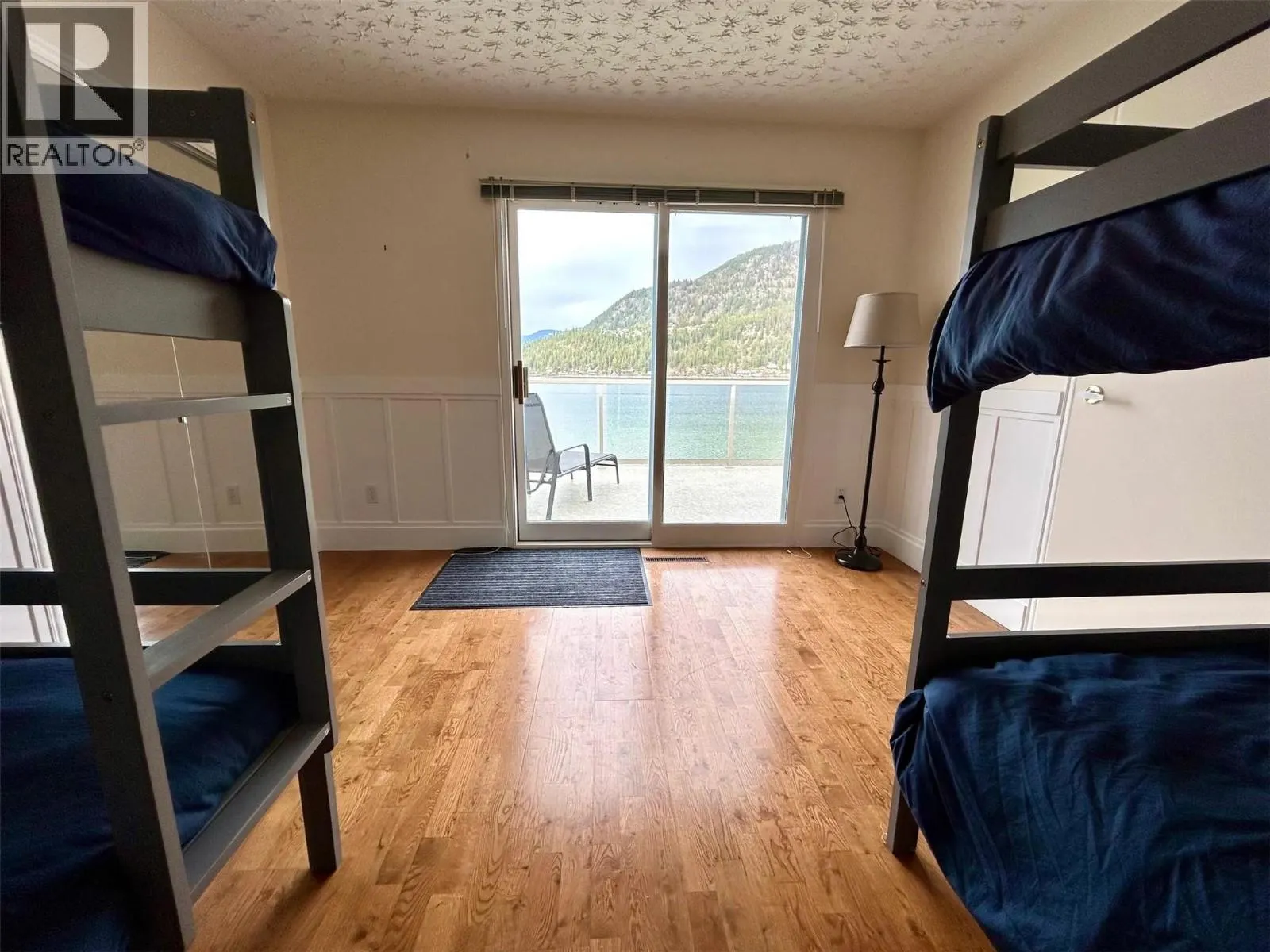 2437 Blind Bay Road
