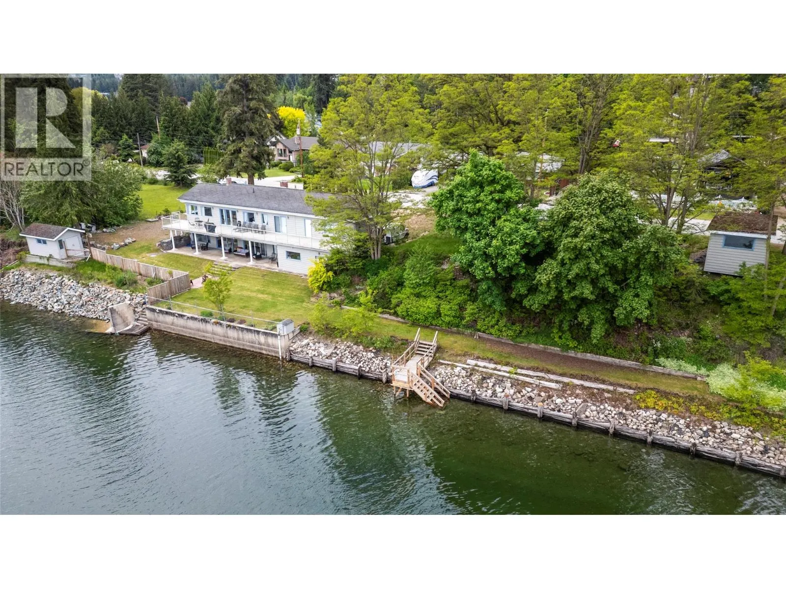 2437 Blind Bay Road