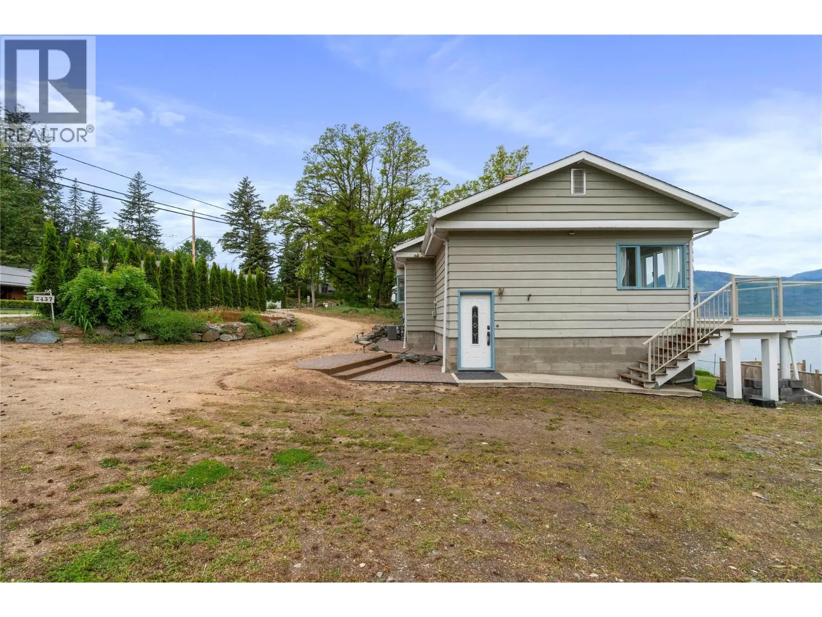 2437 Blind Bay Road