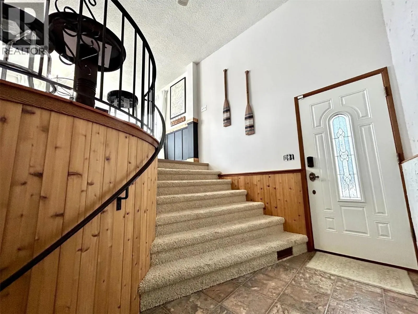 2437 Blind Bay Road