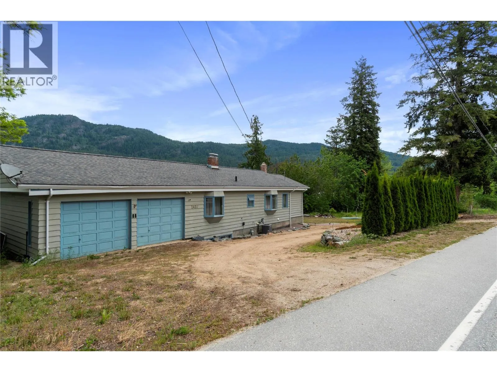 2437 Blind Bay Road
