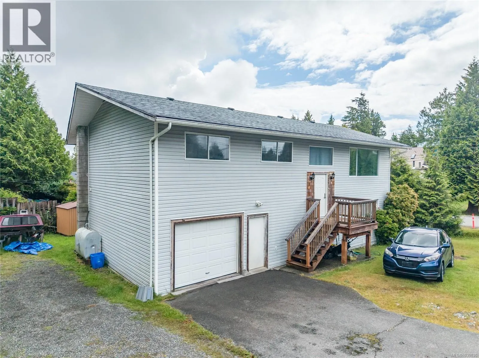 1251 Rupert Rd
