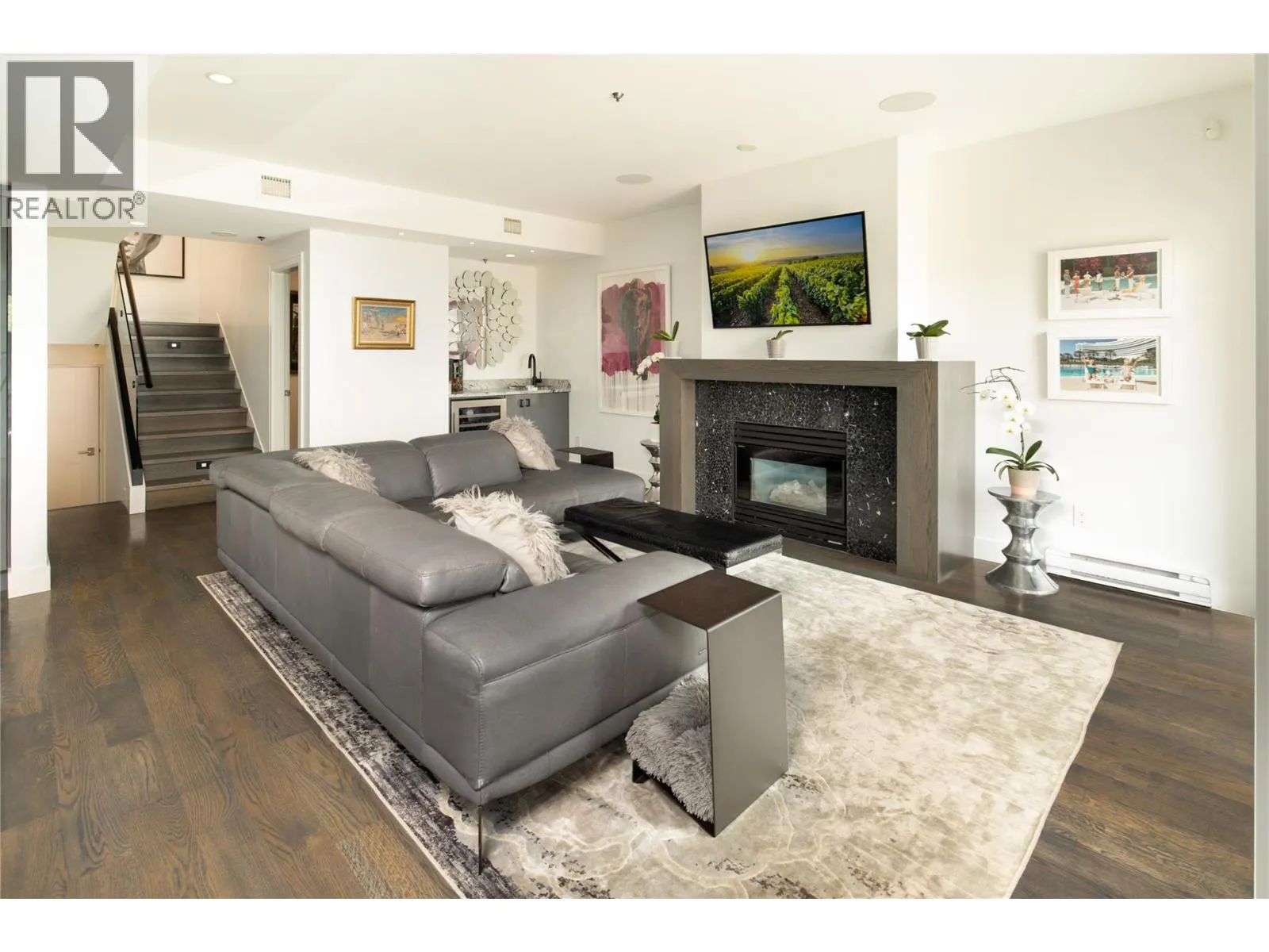 1156 Sunset Drive Unit# 123