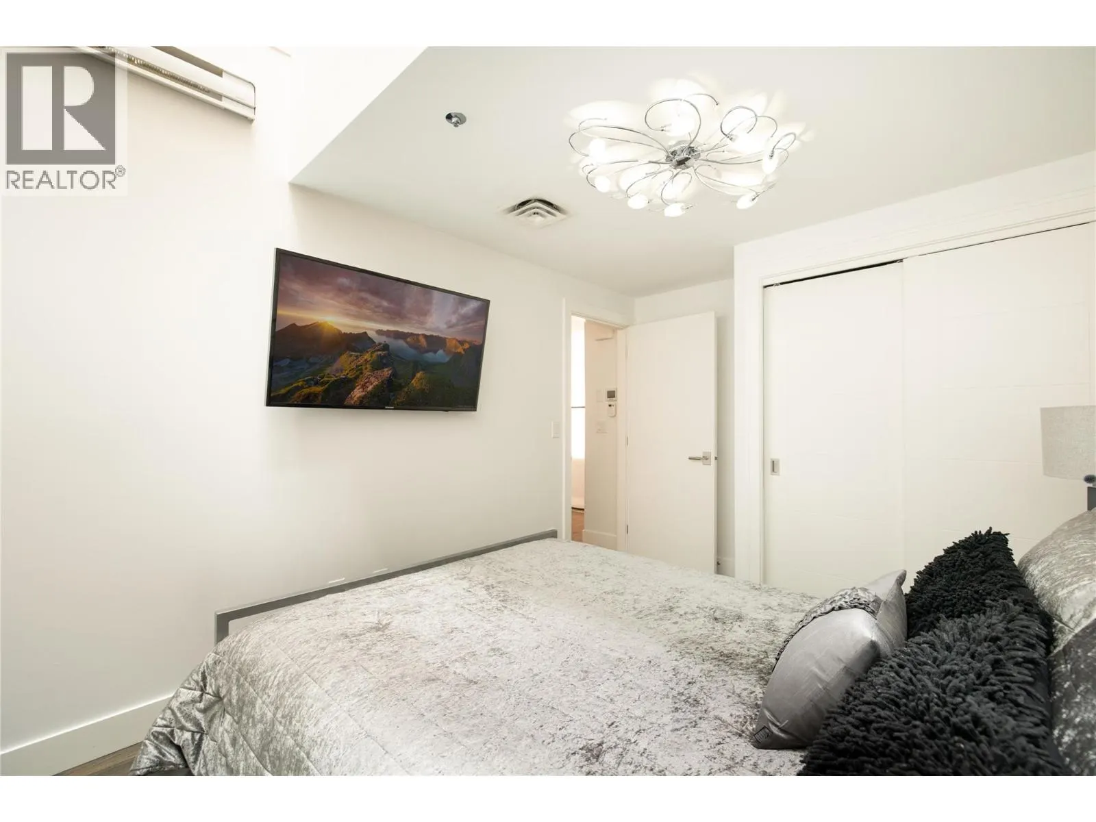 1156 Sunset Drive Unit# 123