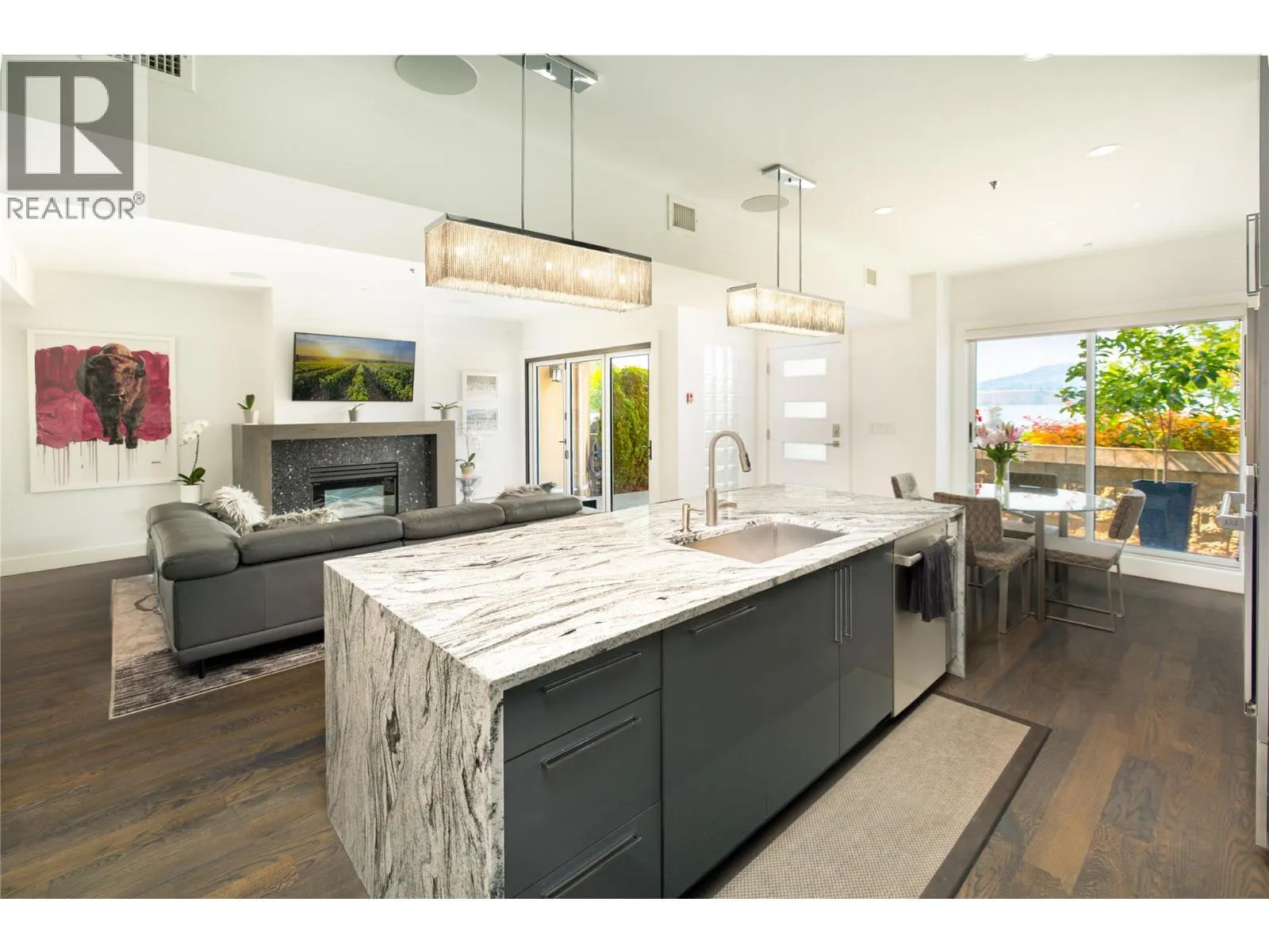 1156 Sunset Drive Unit# 123