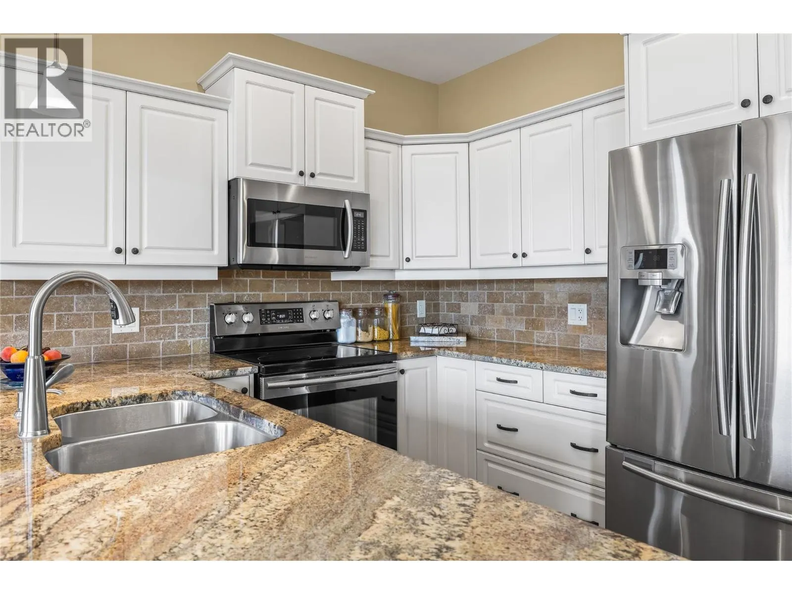 2194 Alvarado Trail