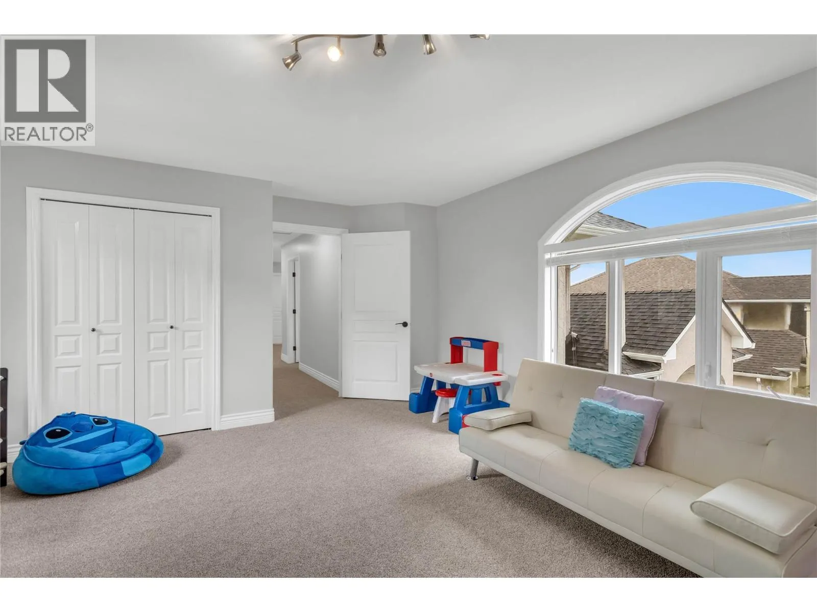 2177 Breckenridge Court