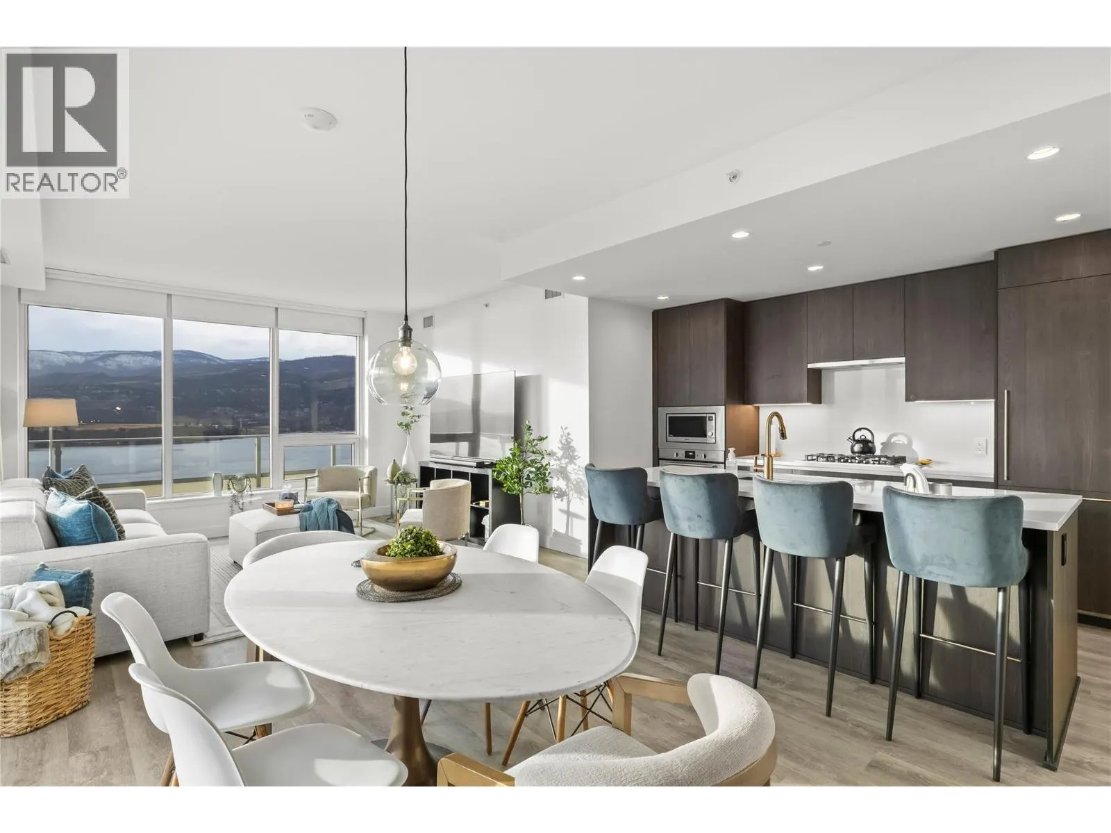 238 Leon Avenue Unit# 2007