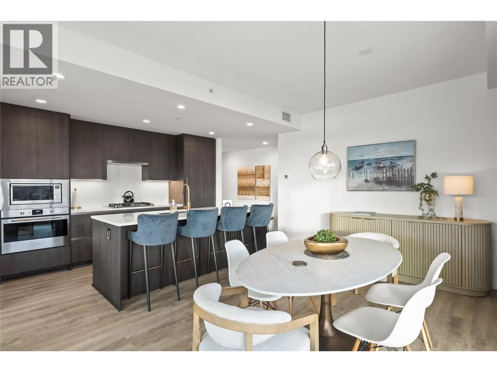 238 Leon Avenue Unit# 2007