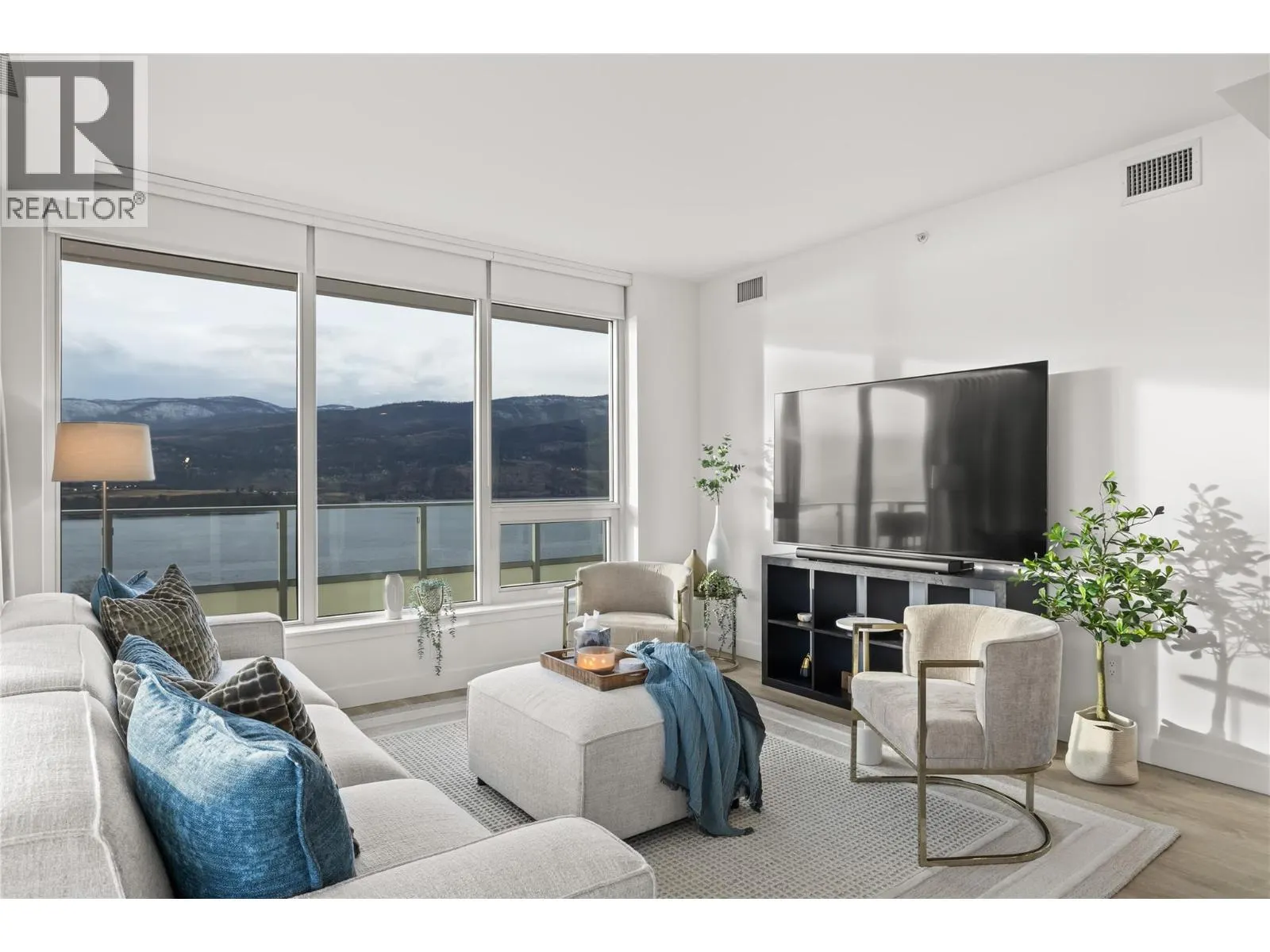 238 Leon Avenue Unit# 2007