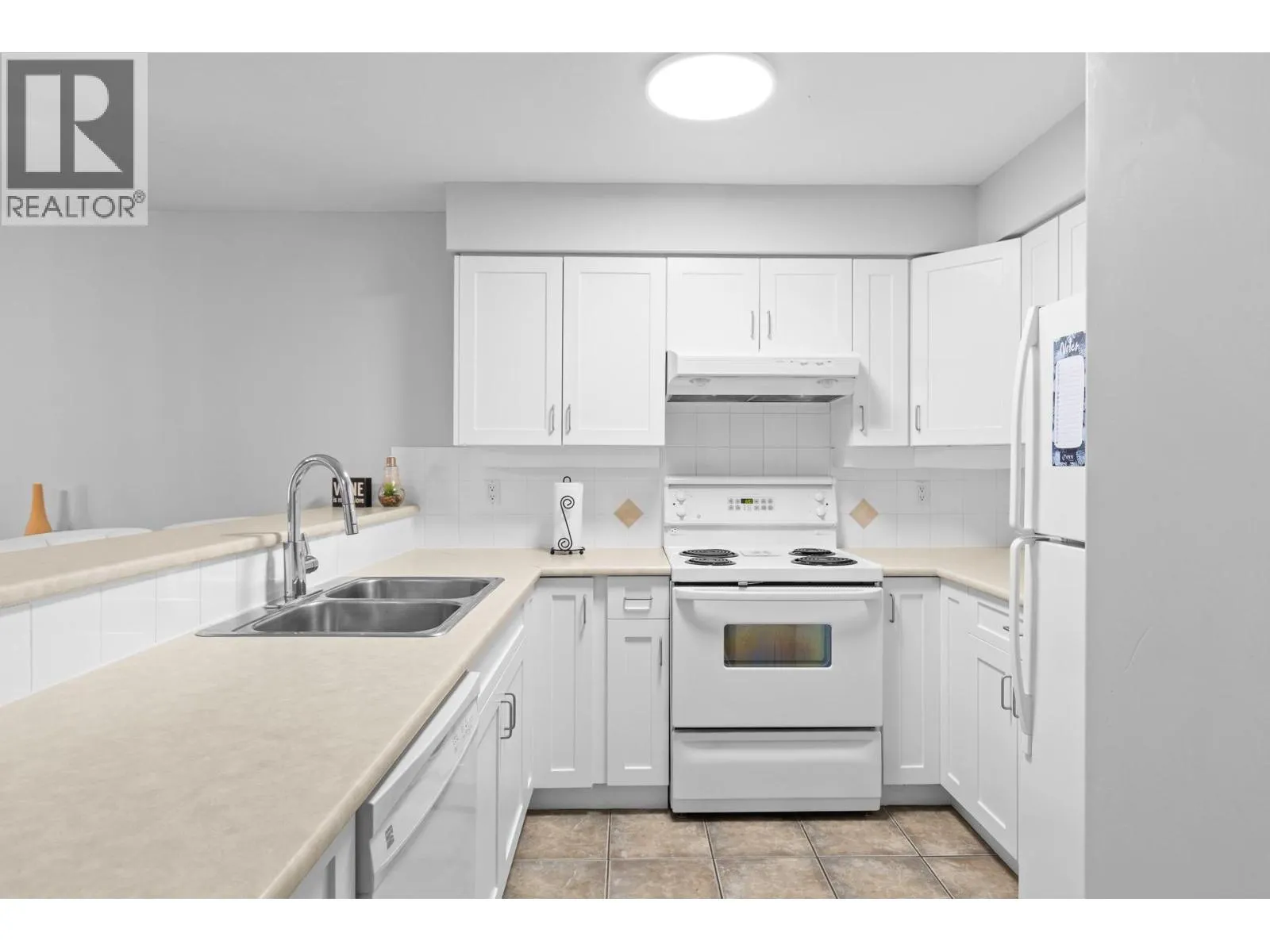 7600 Cottonwood Drive Unit# 202