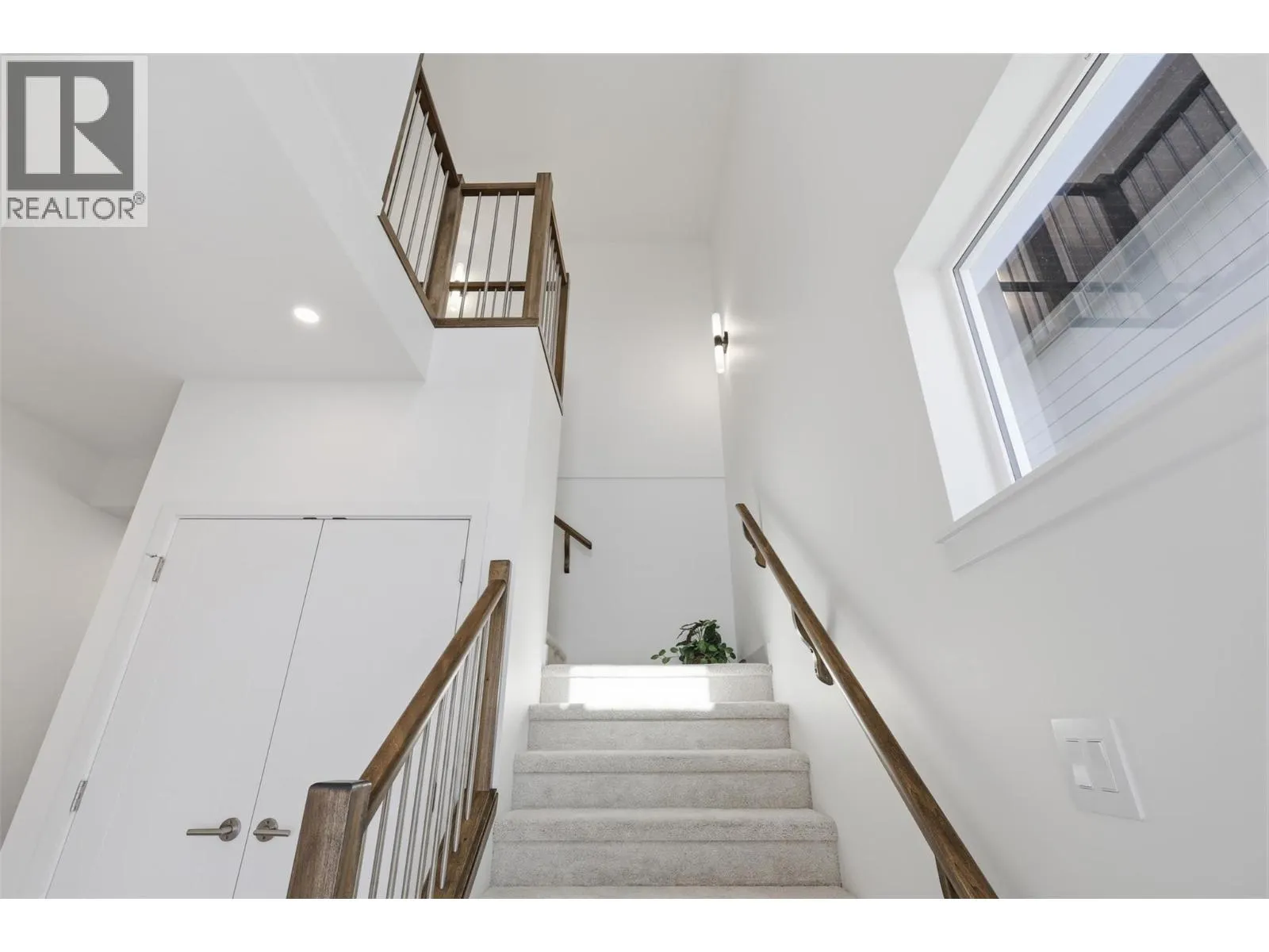 2050 Grasslands Boulevard Unit# 146