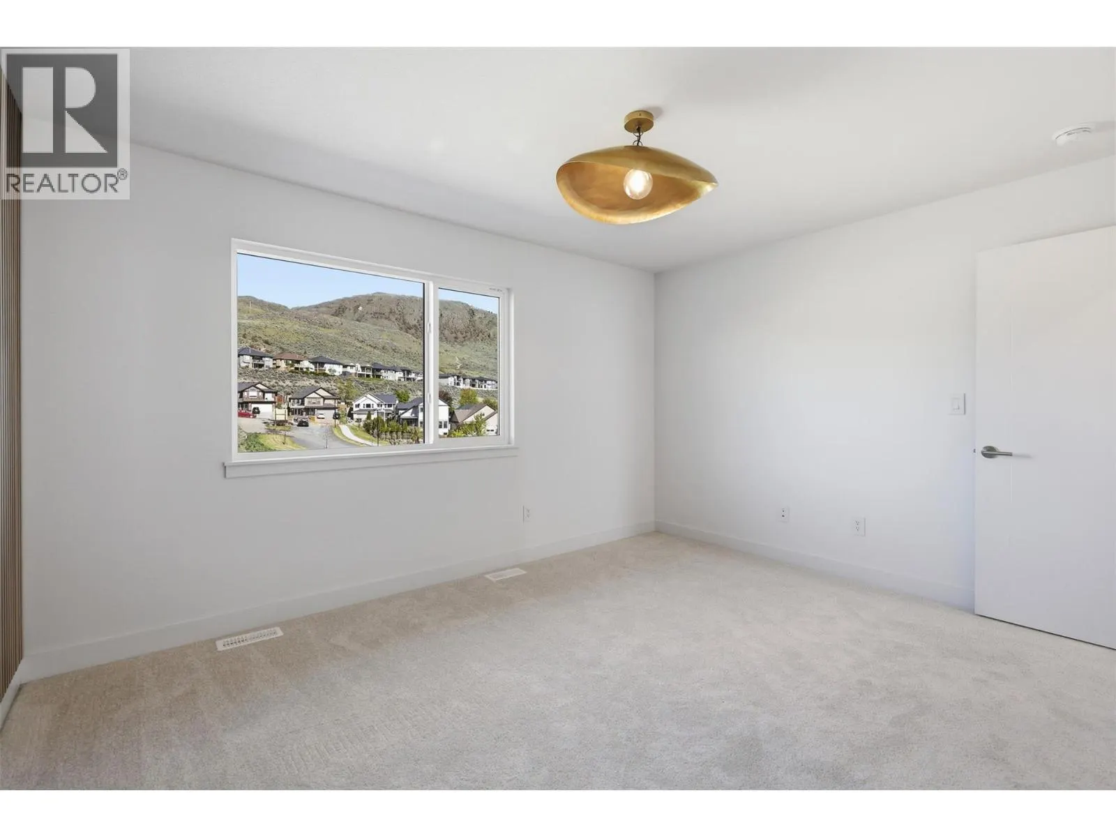 2050 Grasslands Boulevard Unit# 146