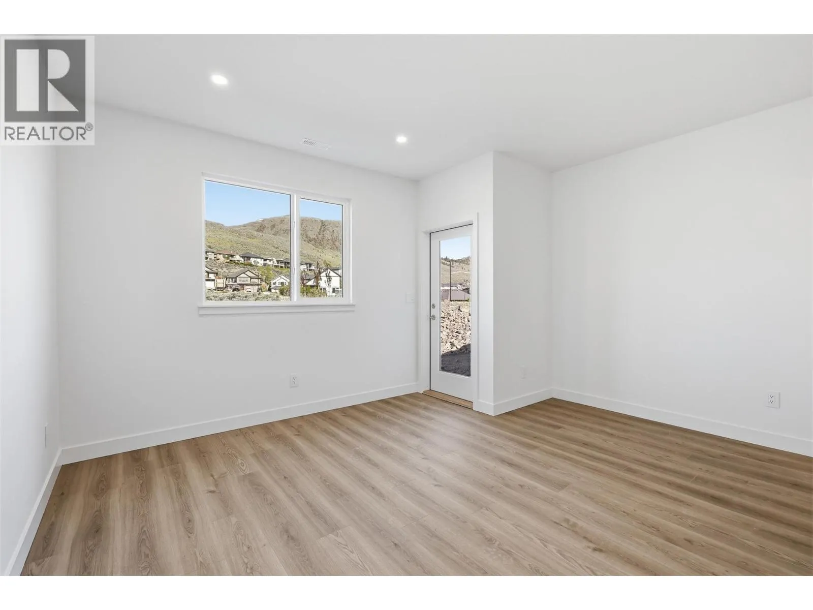 2050 Grasslands Boulevard Unit# 146