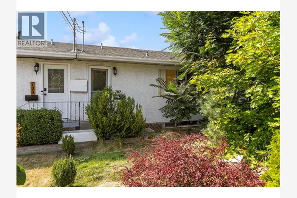 702 Fraser Road