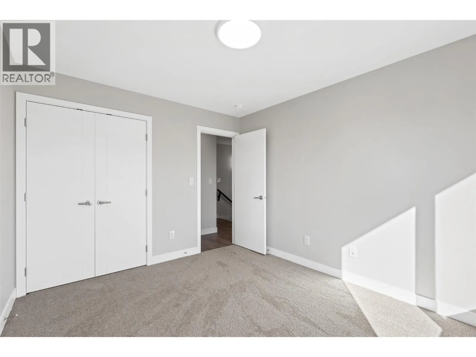 2050 Grasslands Boulevard Unit# 148