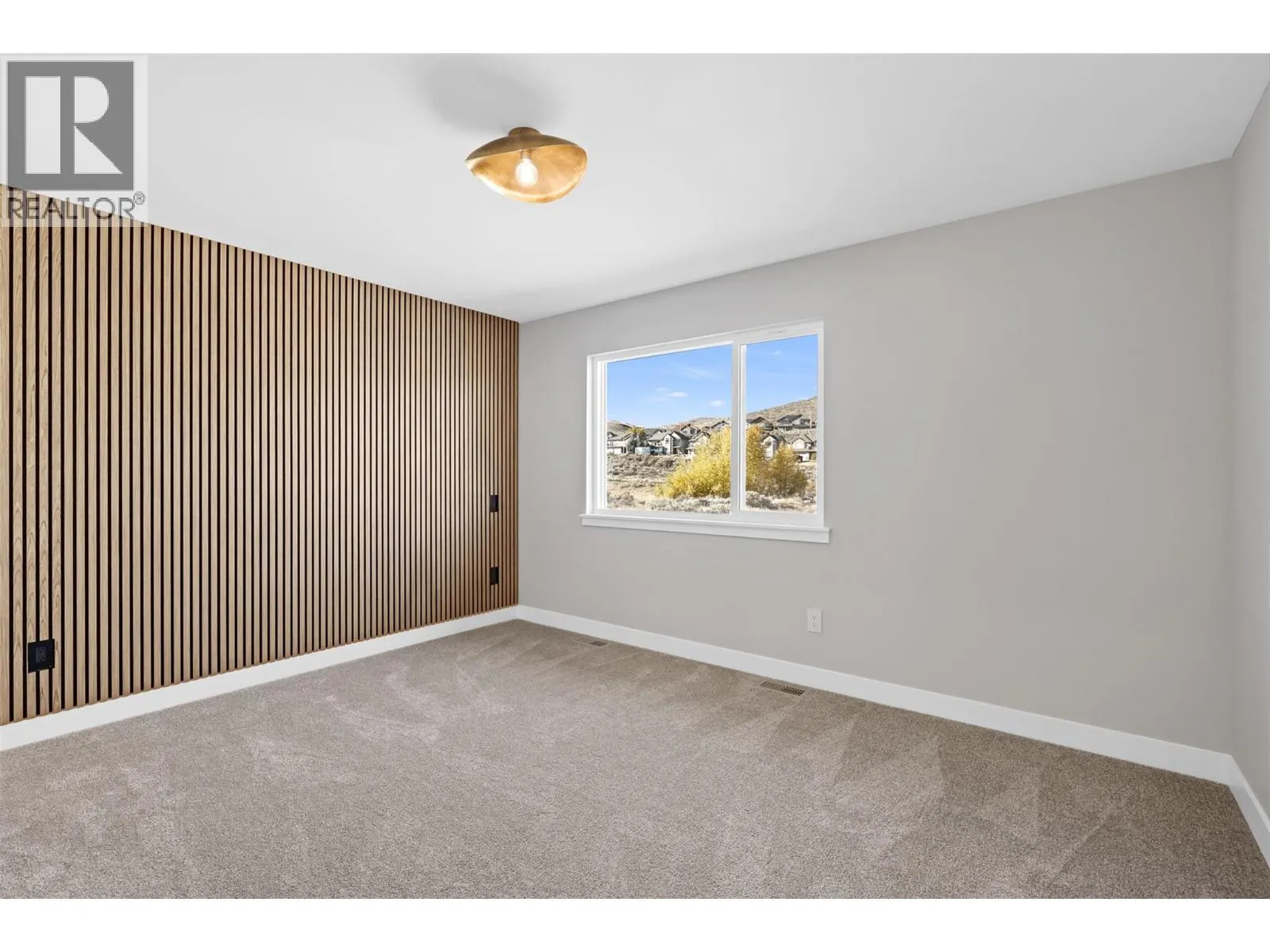 2050 Grasslands Boulevard Unit# 148