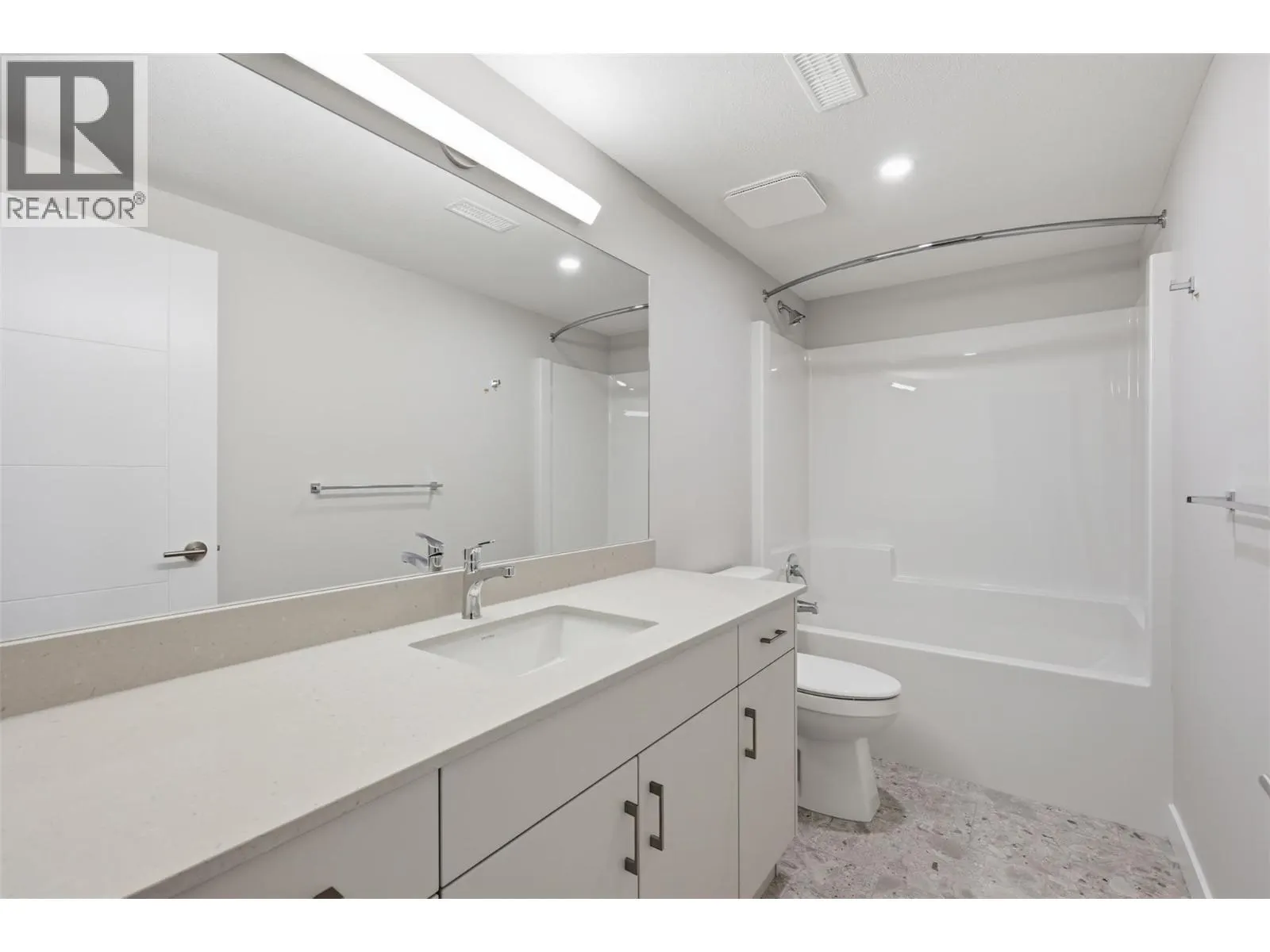 2050 Grasslands Boulevard Unit# 148
